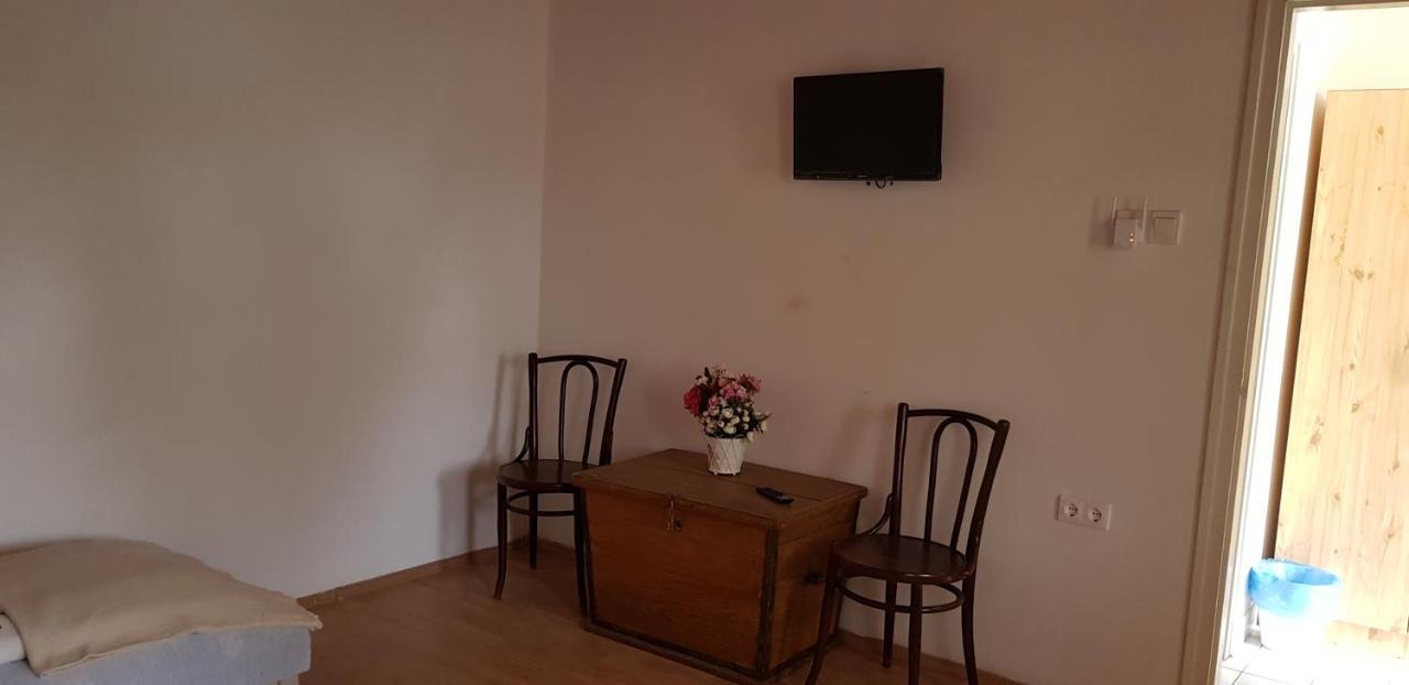 Élő Tisza Vendégház Nagykoru Exterior foto
